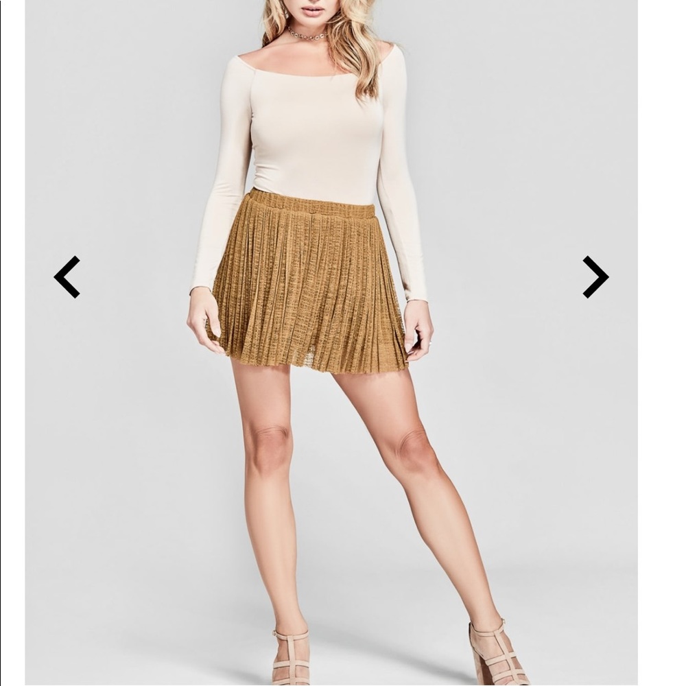 Marciano skirt size Large